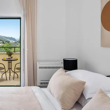 Villa Roko With 4 Bedrooms, 32sqm Heated Pool *